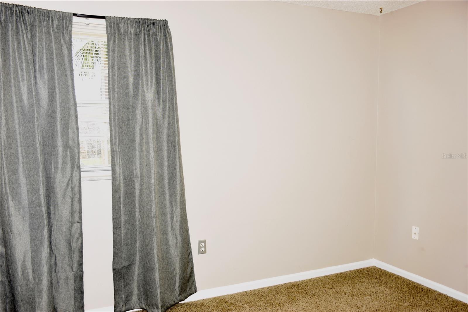 1920 E Edgewood Dr #a8 Property Photo 25