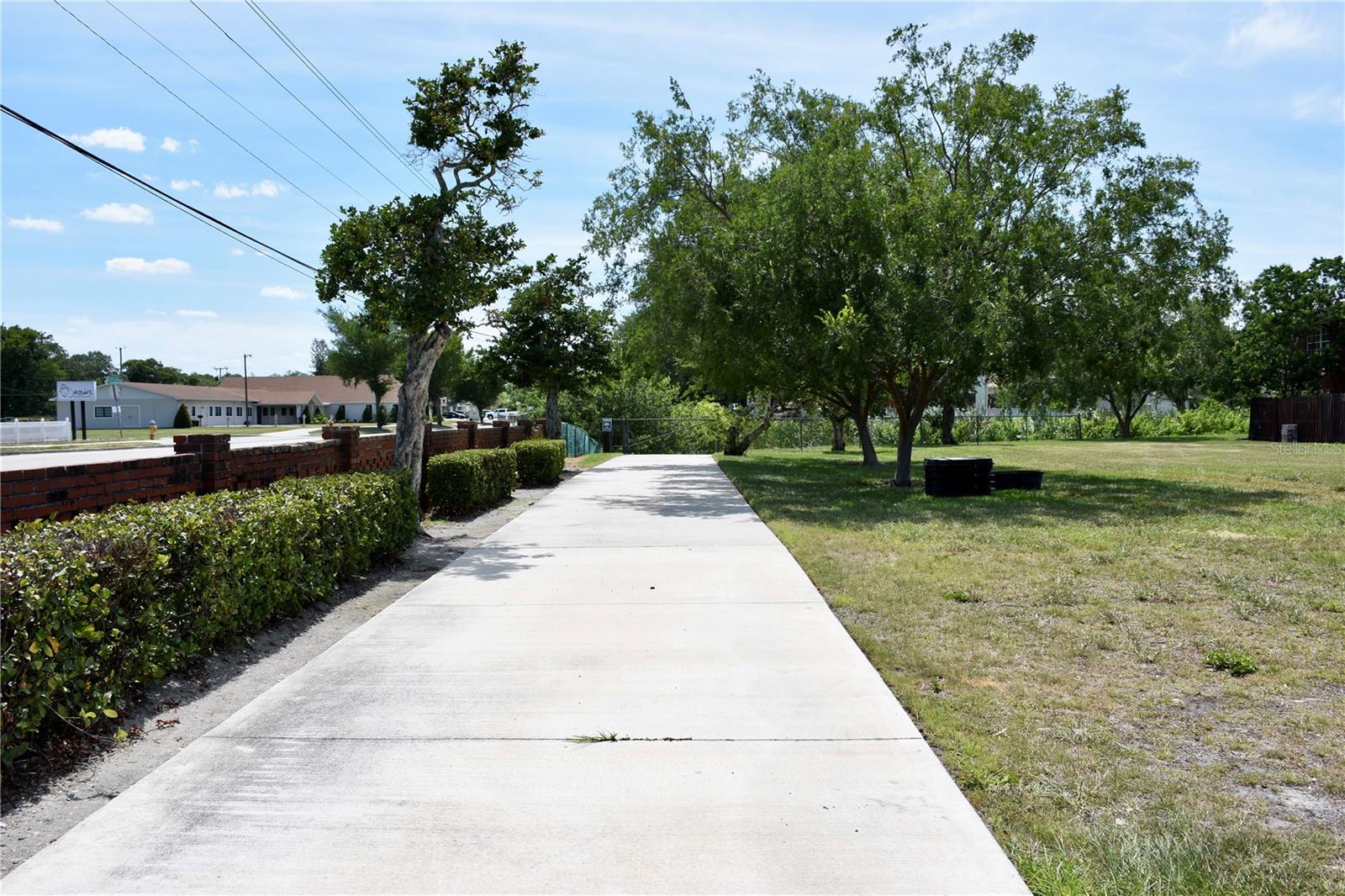 1920 E Edgewood Dr #a8 Property Photo 31