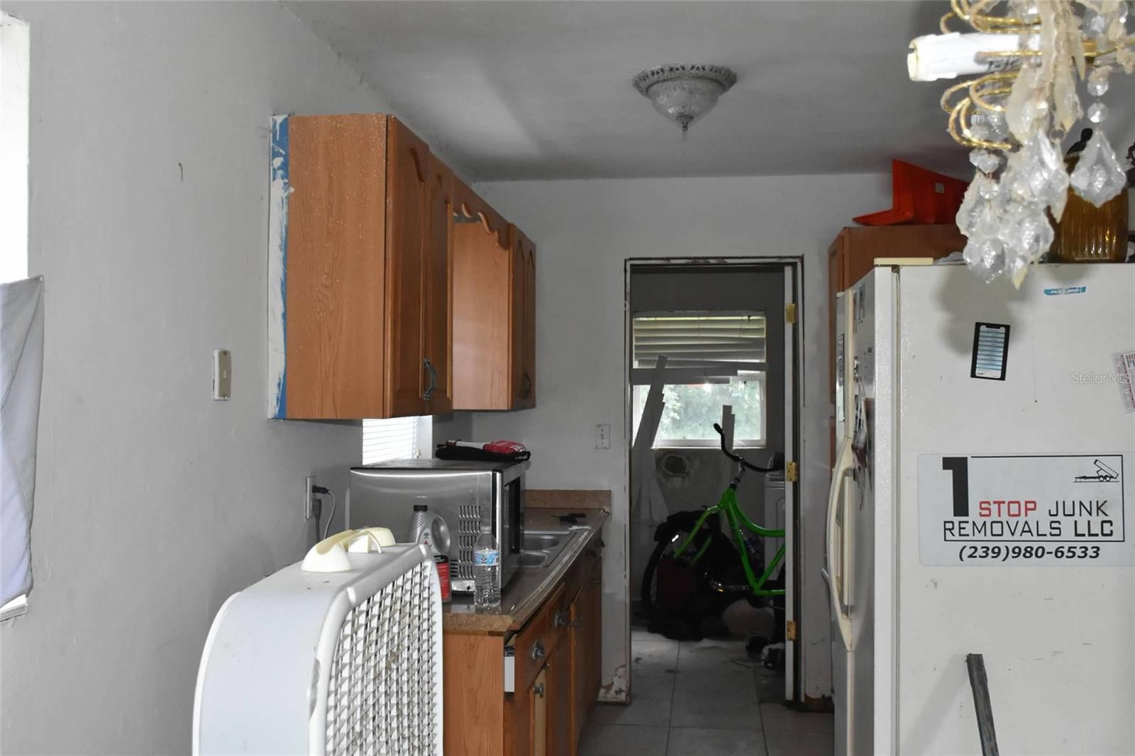907 Pine St Property Photo 5