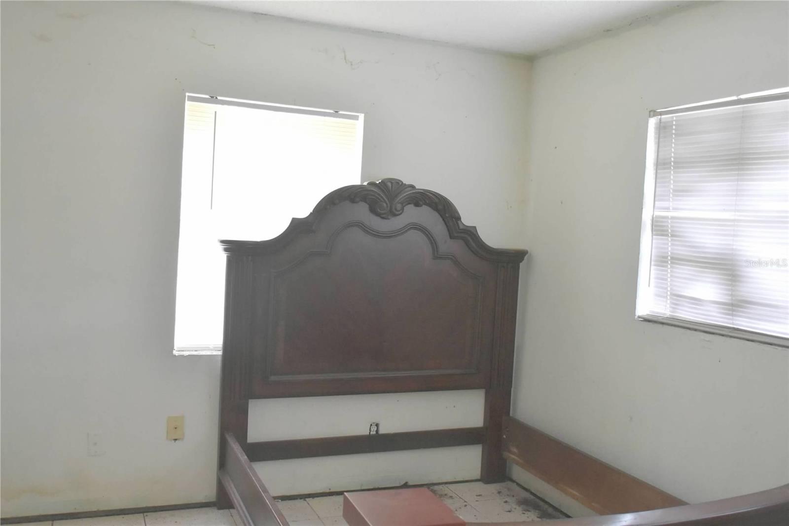 907 Pine St Property Photo 15