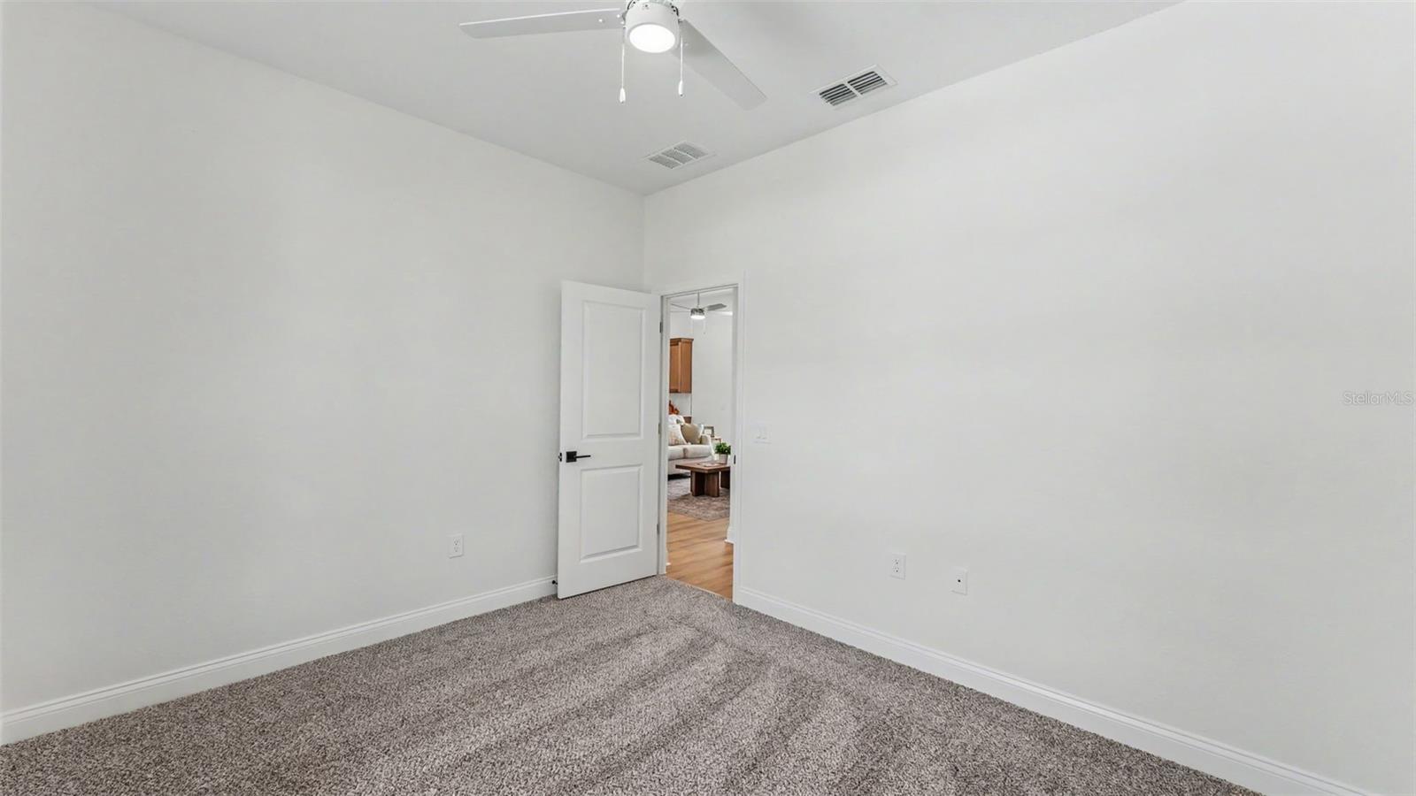 535 Shanklin Ave Property Photo 24