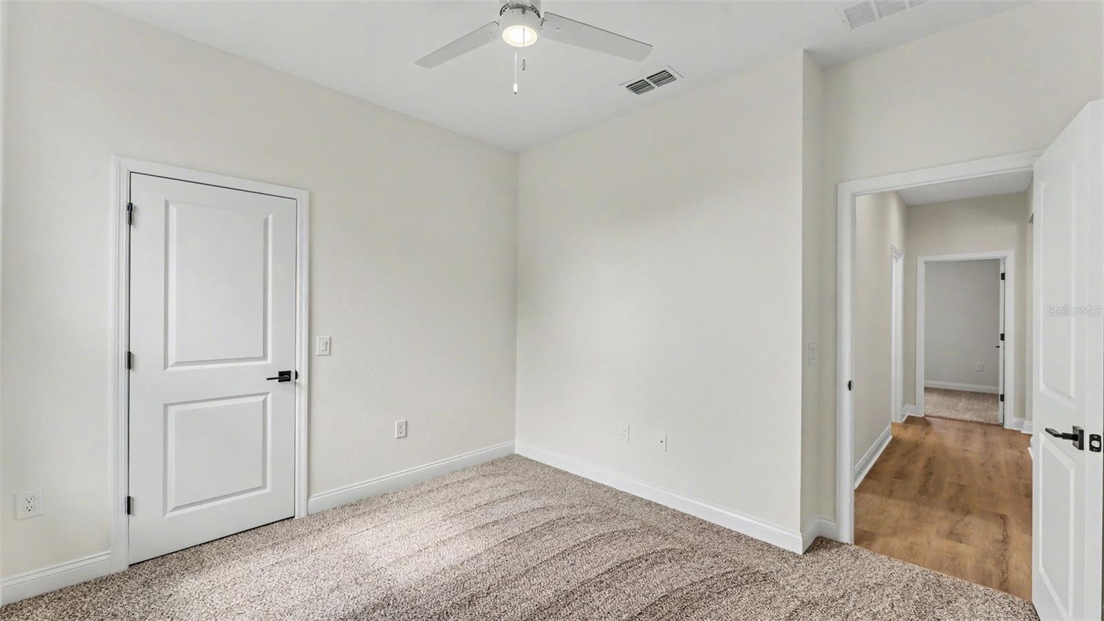 535 Shanklin Ave Property Photo 32