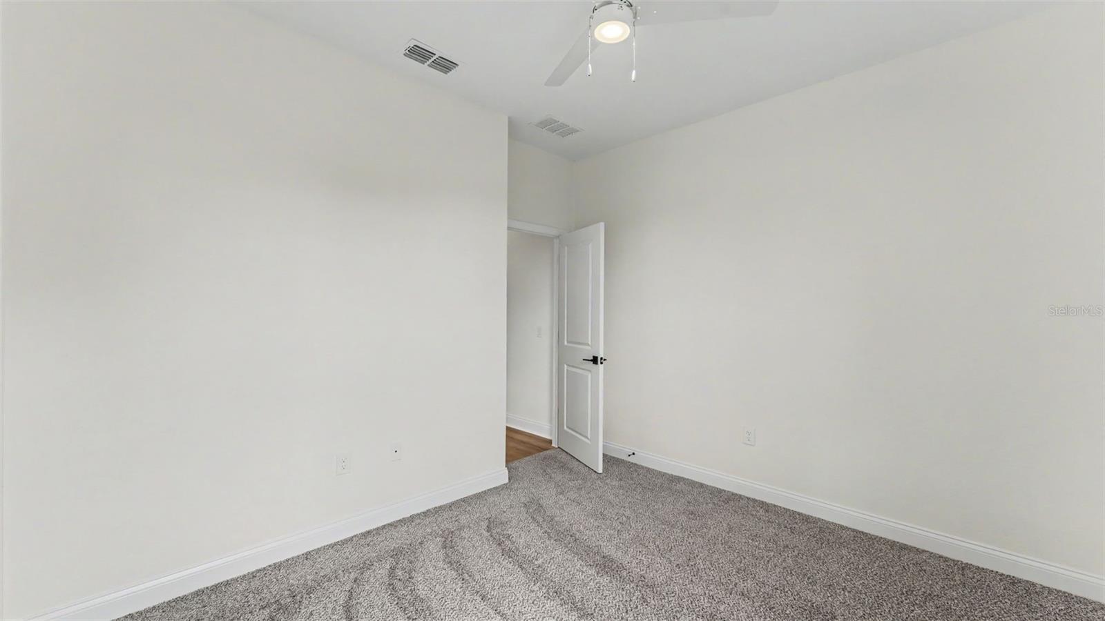 535 Shanklin Ave Property Photo 35