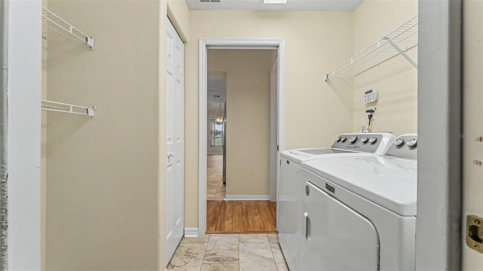 6008 Swallow Dr Property Photo 26
