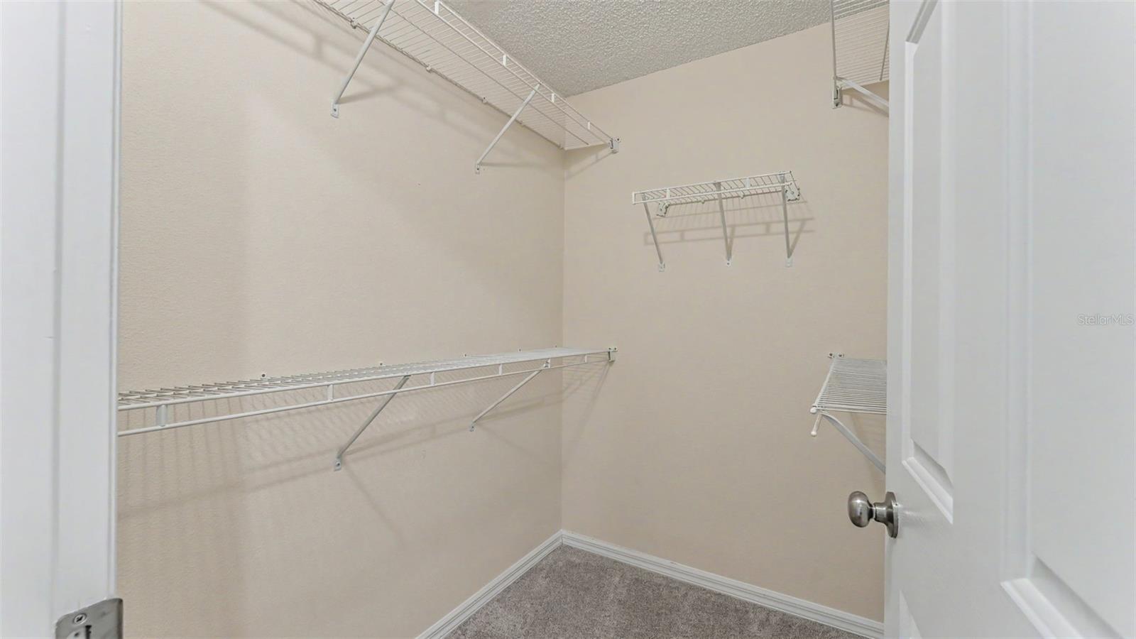6008 Swallow Dr Property Photo 34