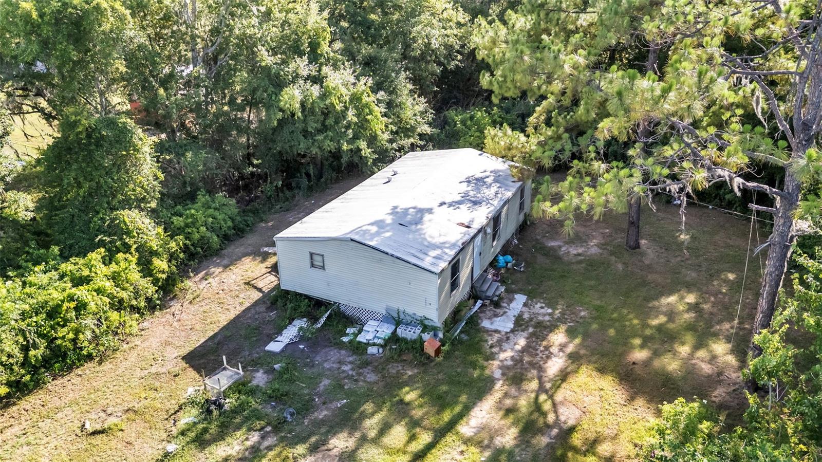 2220 Ellie Rd #b Property Photo 3