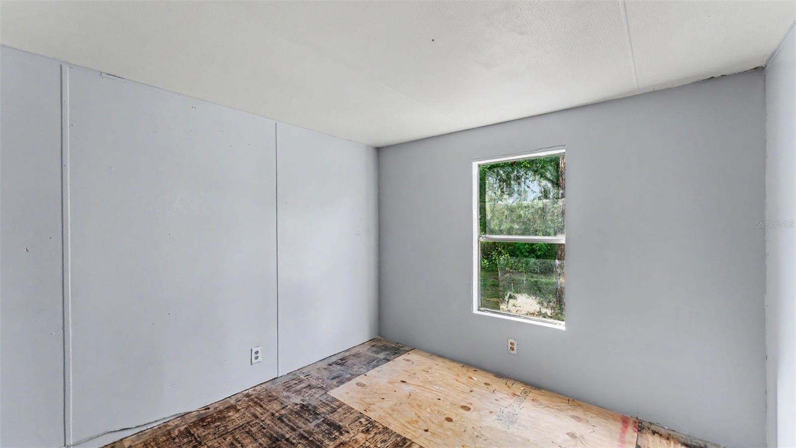 2220 Ellie Rd #b Property Photo 27