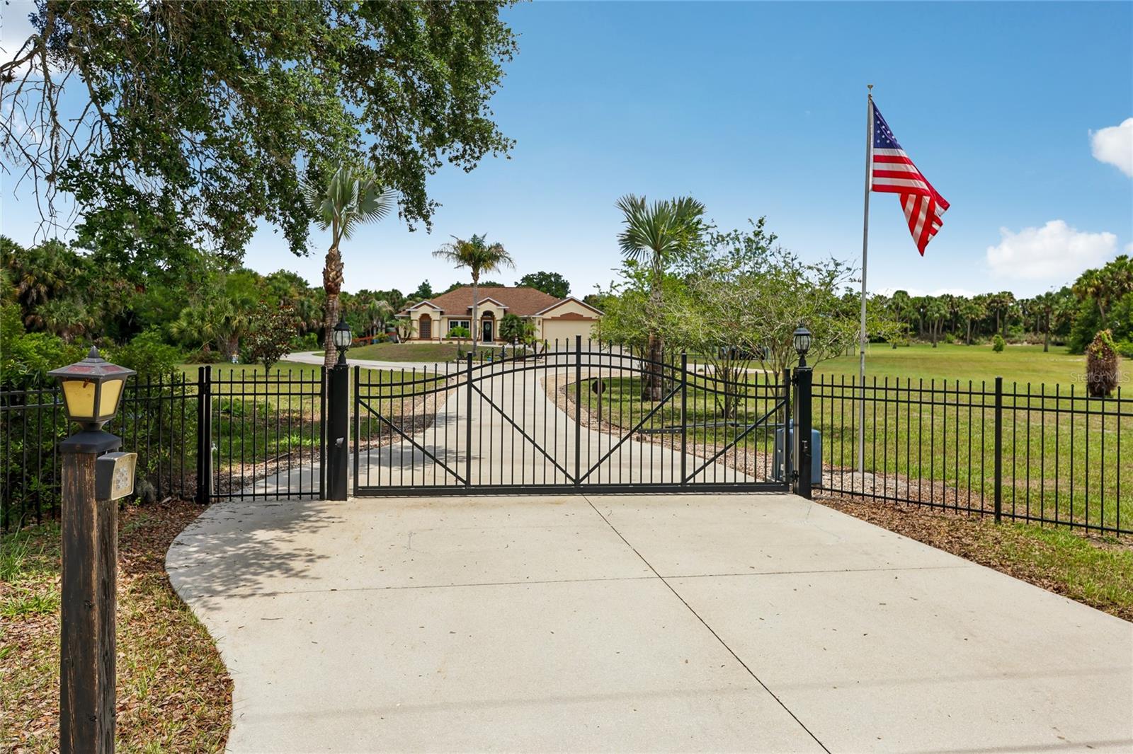 4880 Date Palm Property Photo 45
