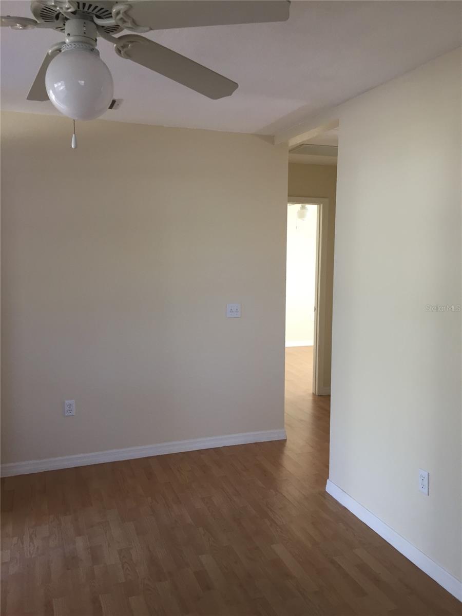2417 Golfview St Property Photo 5