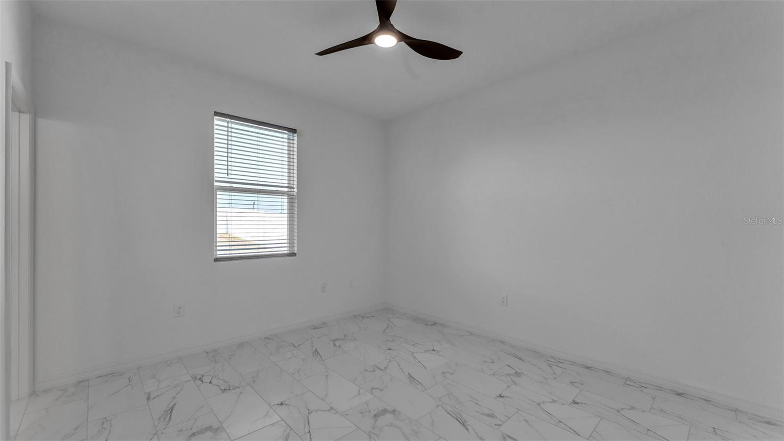 1029 Bergamot Dr Property Photo 22