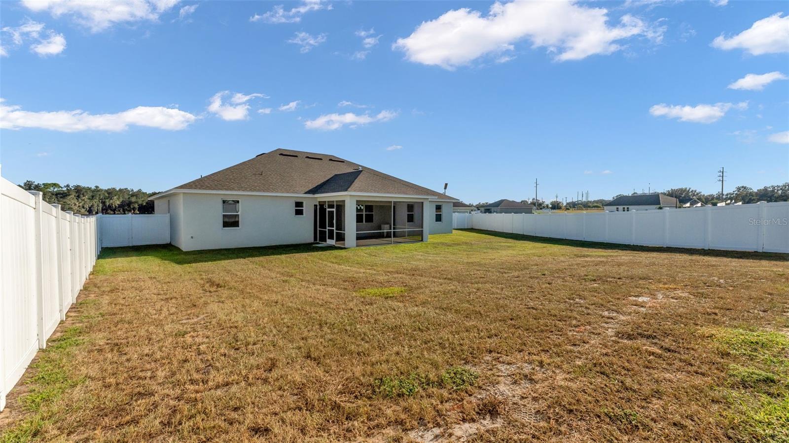 1029 Bergamot Dr Property Photo 41
