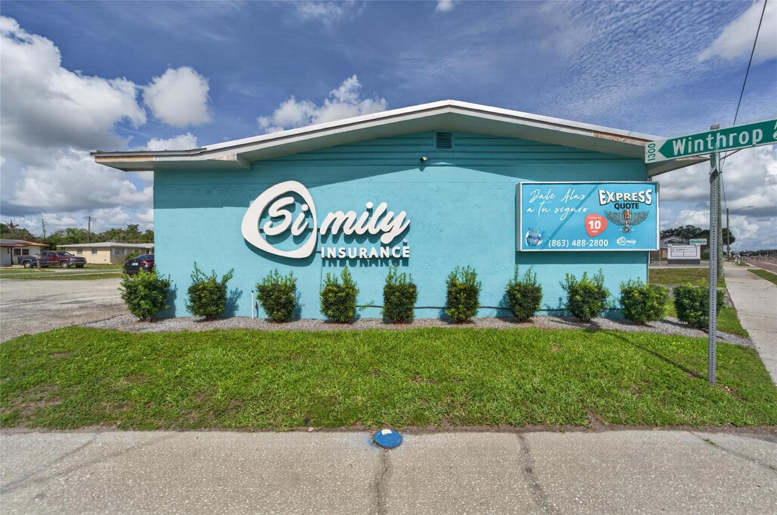 1233 BARTOW RD