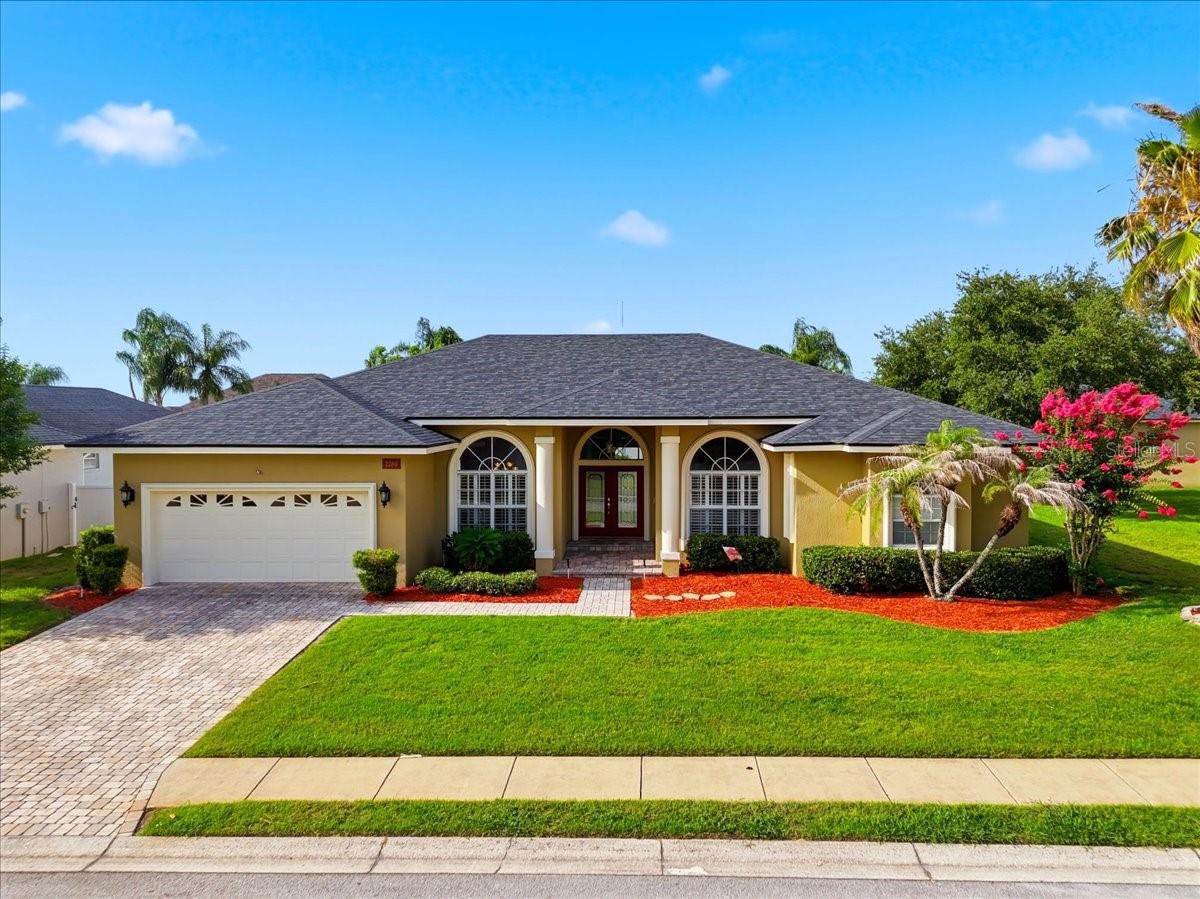 2280 Chesterfield Cir Property Photo 1
