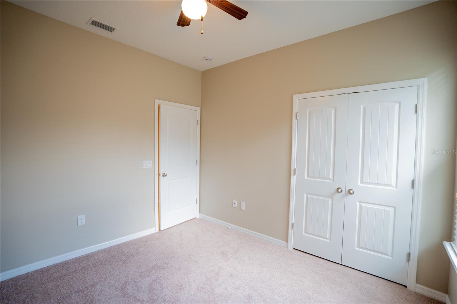 1860 Skyview Dr Property Photo 18