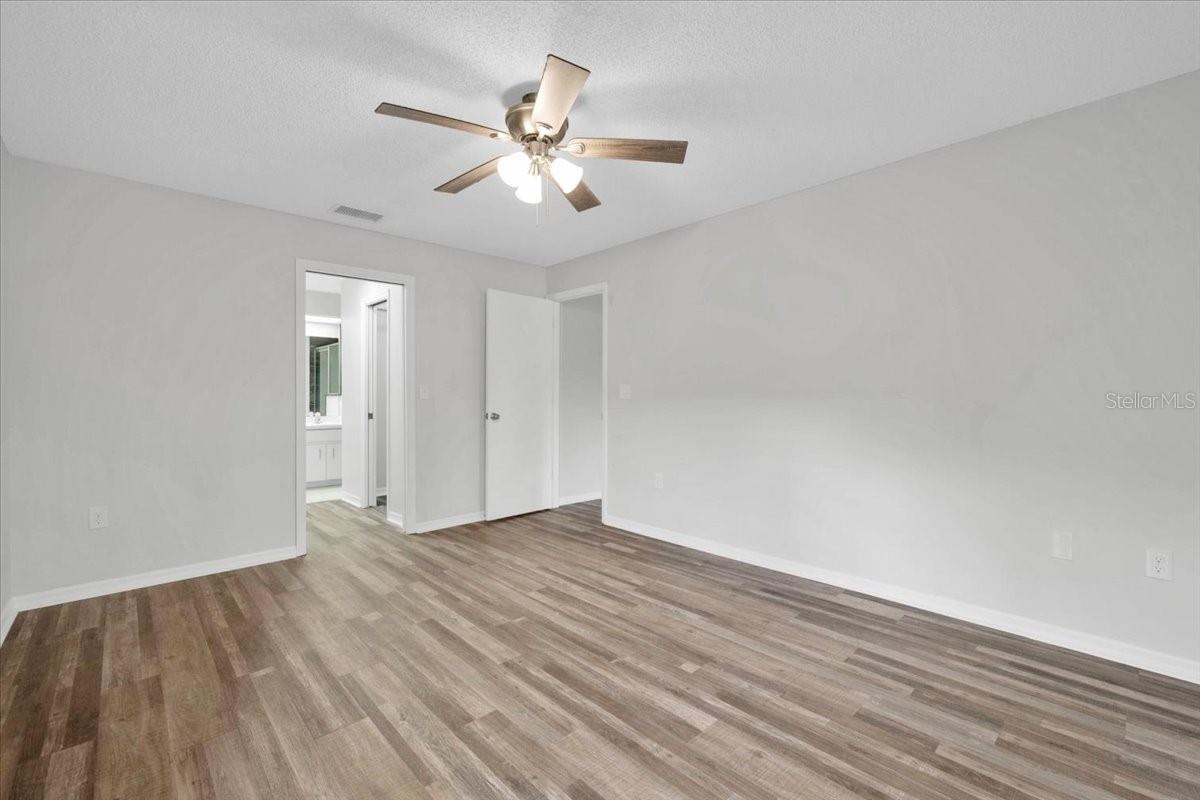 2025 Sylvester Rd #mm4 Property Photo 13