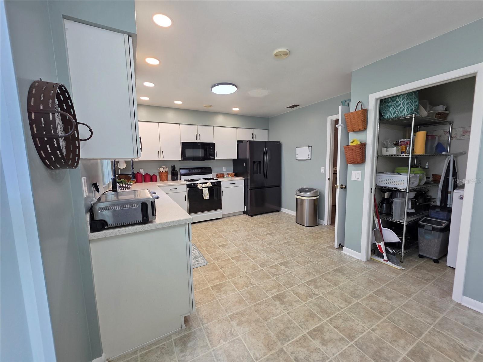 2258 Silver Re Dr Property Photo 12