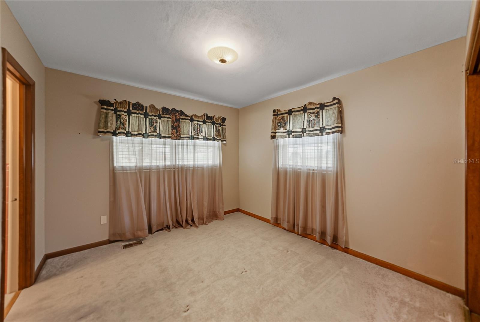 307 Glendale St Property Photo 21