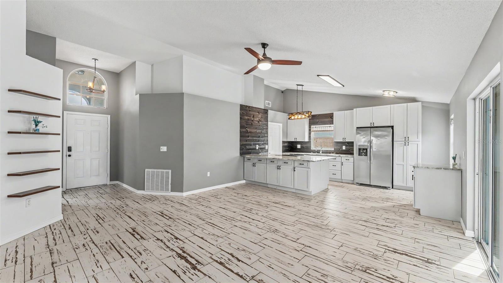 3312 Queens Cove Loop Property Photo 19