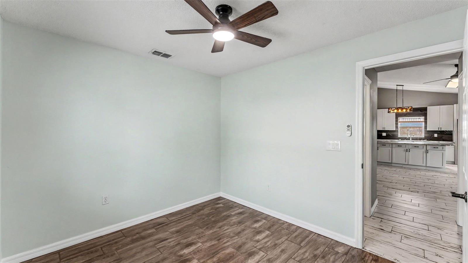 3312 Queens Cove Loop Property Photo 34