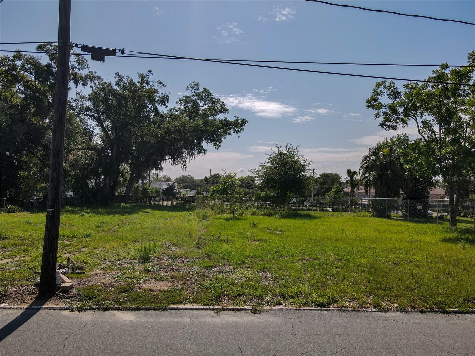 909 N Tennessee Ave Property Photo 3