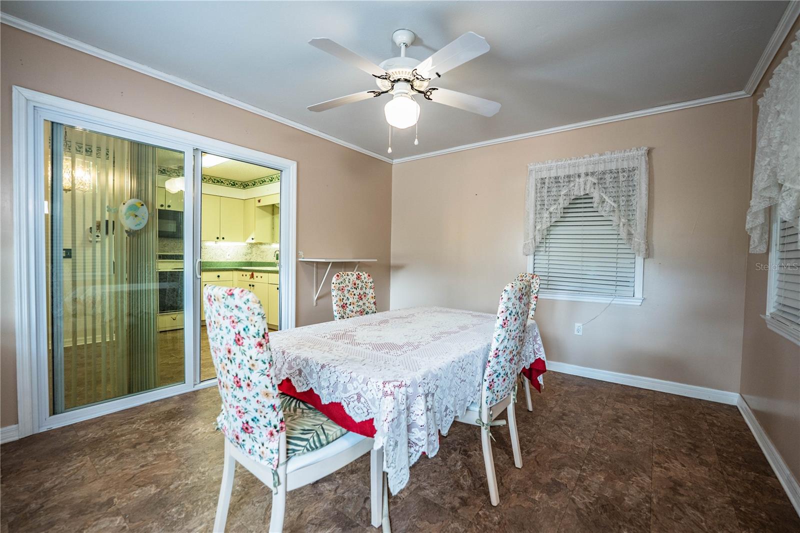 4235 Cerimen St Property Photo 15