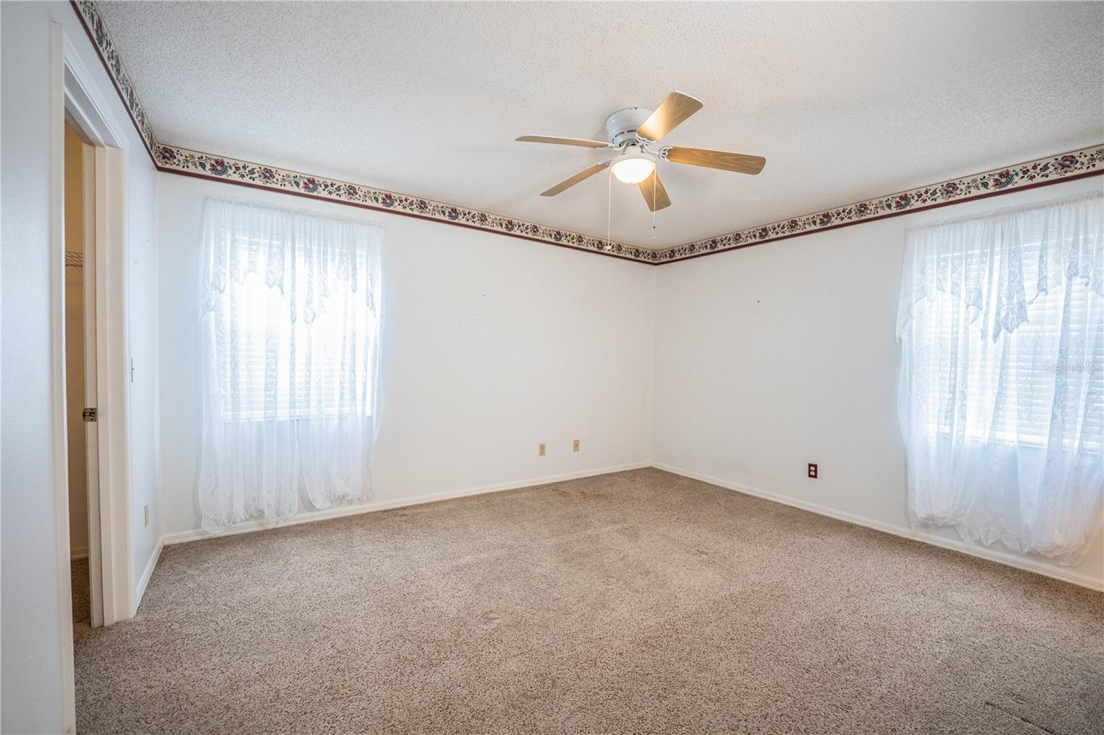 4235 Cerimen St Property Photo 22