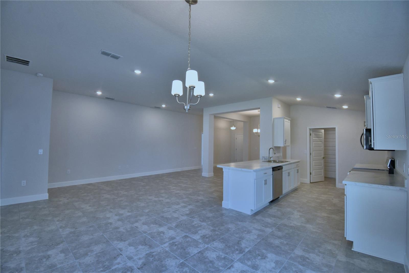4620 Calamint Ln Property Photo 6