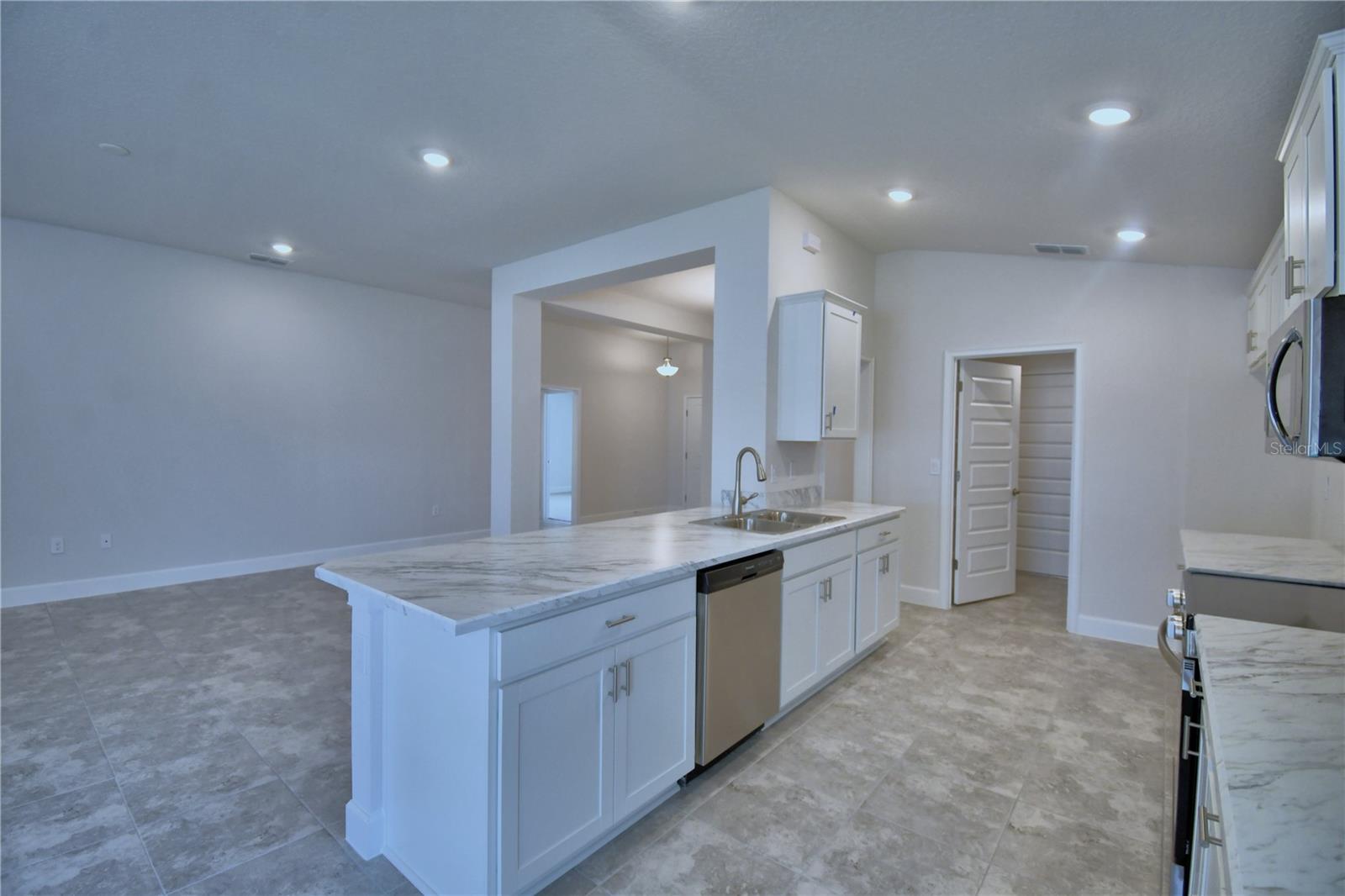 4620 Calamint Ln Property Photo 7