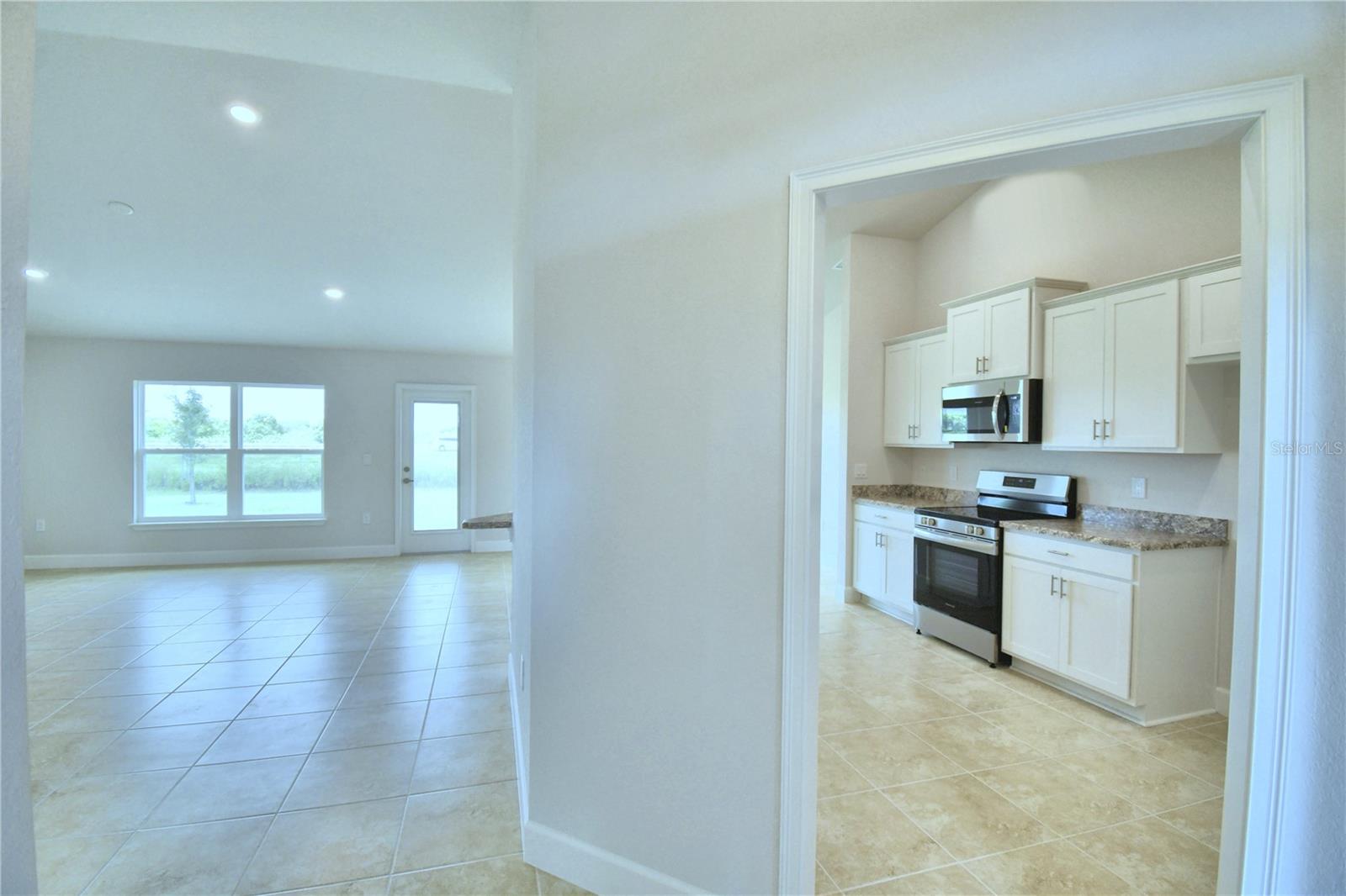 4624 Calamint Ln Property Photo 4