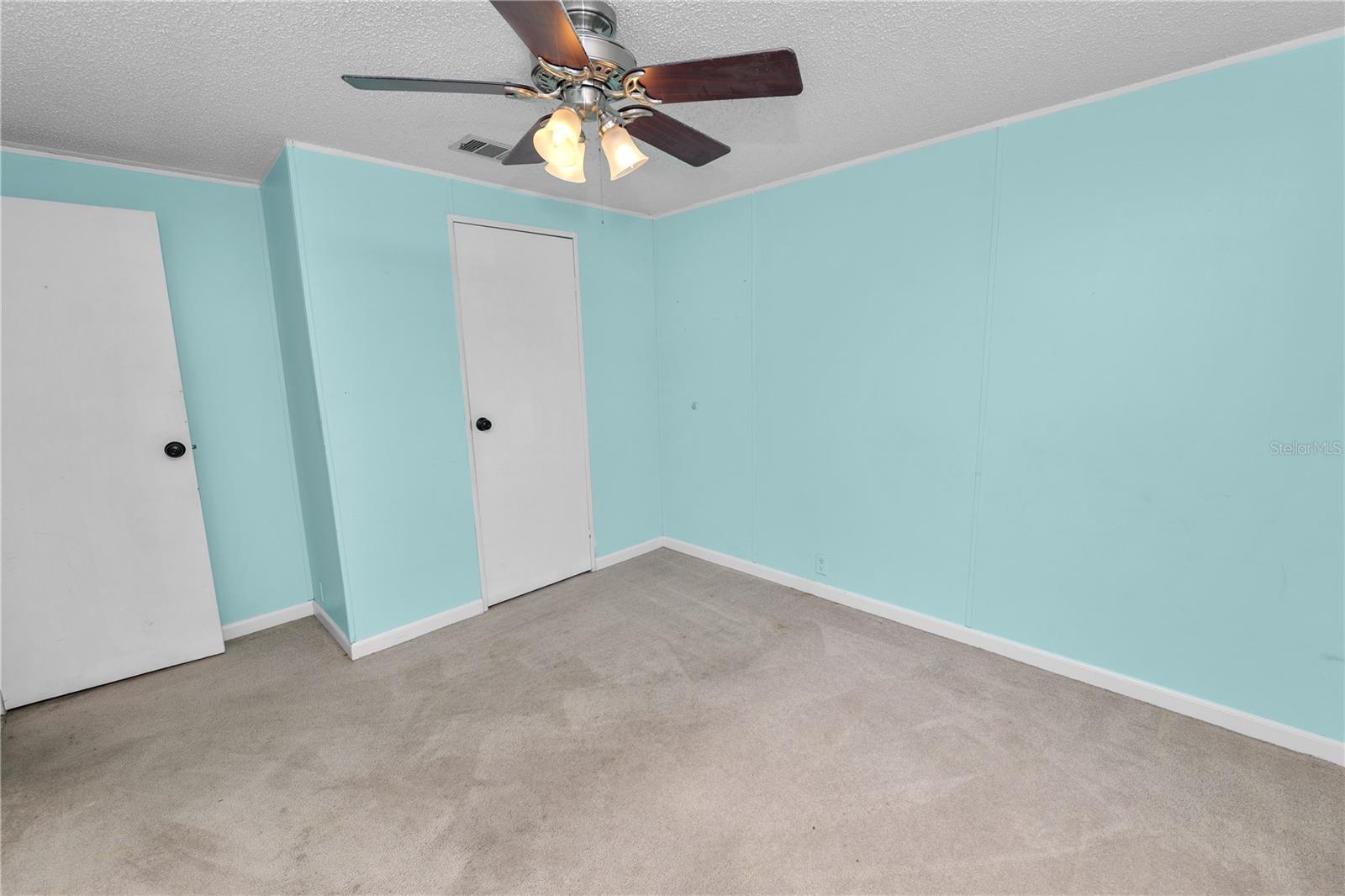 L4962730 Property Photo 25