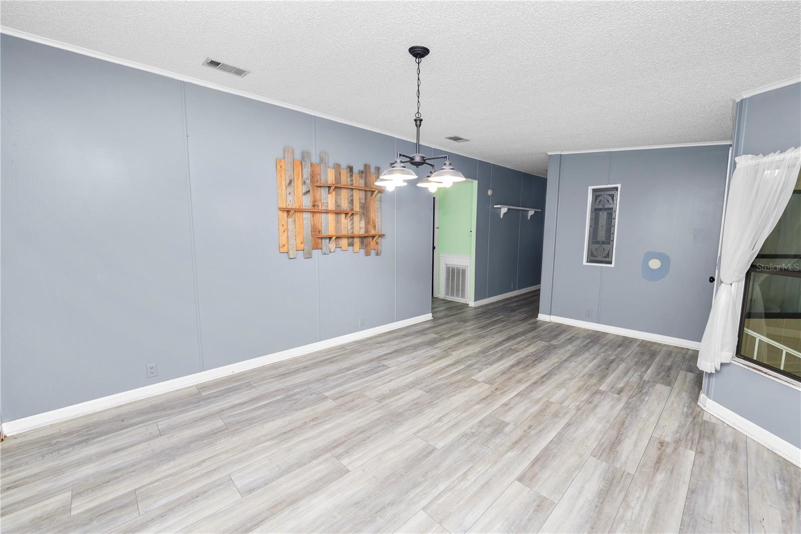 L4962730 Property Photo 34