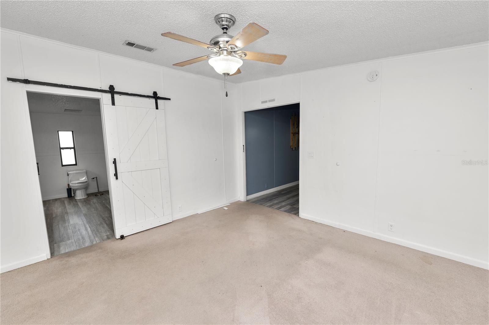 L4962730 Property Photo 36