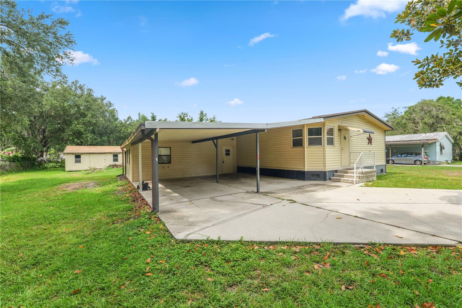 L4962730 Property Photo 38