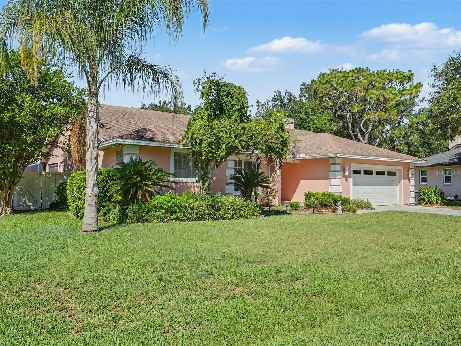 2124 Velvet Way Property Photo 2