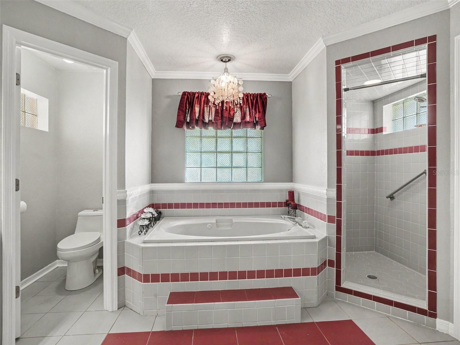 2124 Velvet Way Property Photo 15