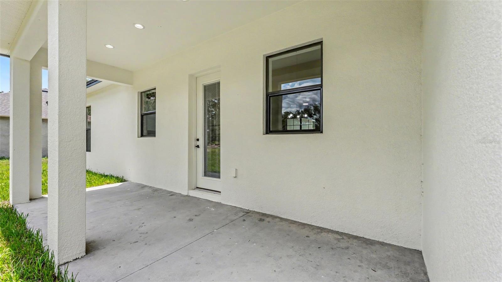 3611 E Gaskins Rd Property Photo 44