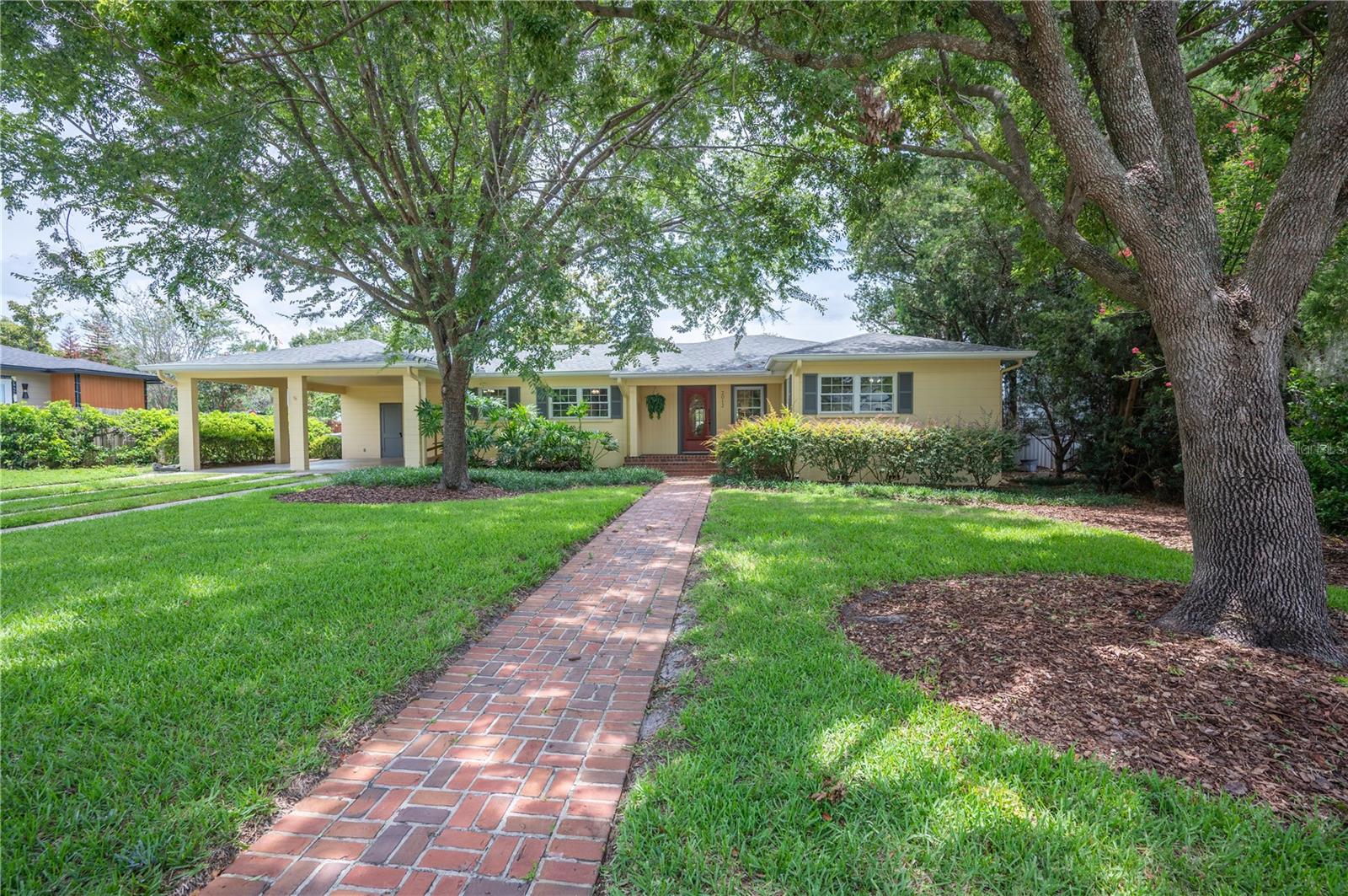 2012 Seminole Trl Property Photo 1