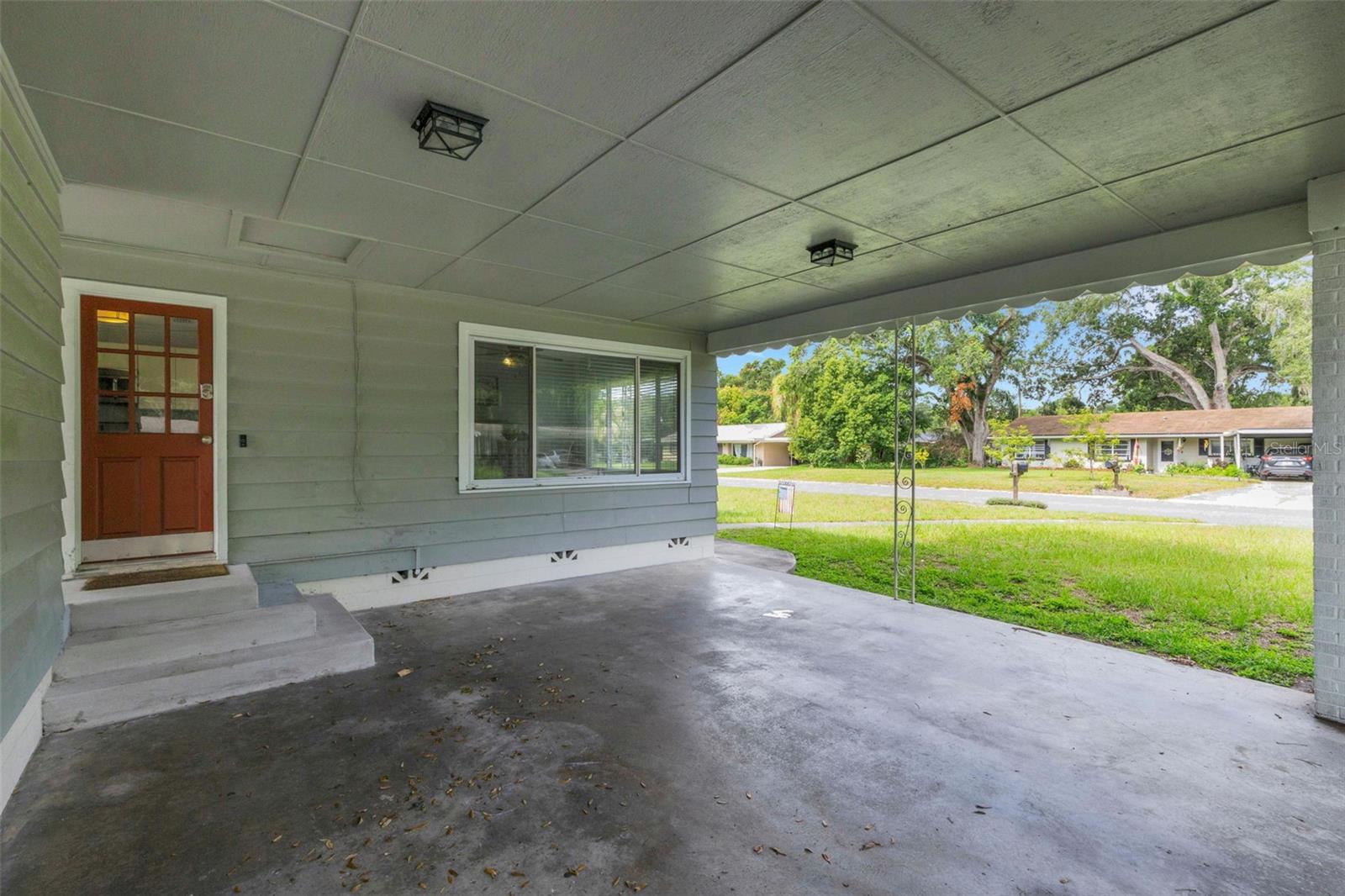 2620 Martin Ave Property Photo 43