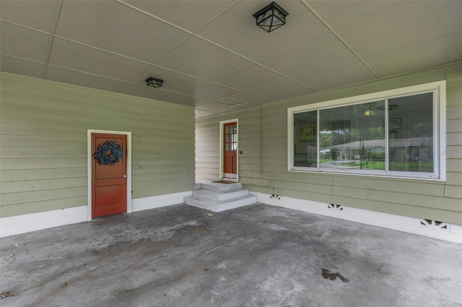 2620 Martin Ave Property Photo 44