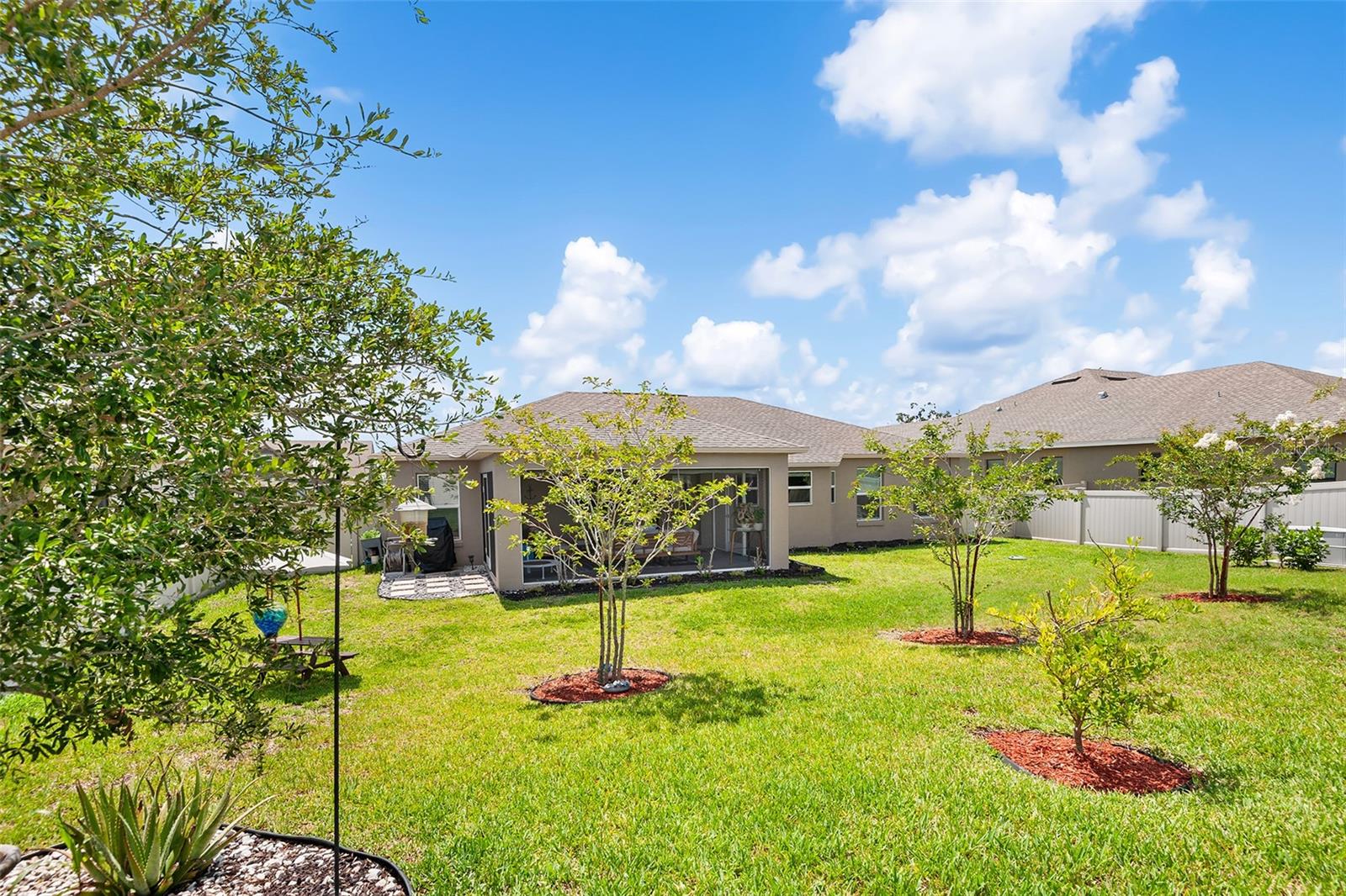 444 Lake View Way Property Photo 3