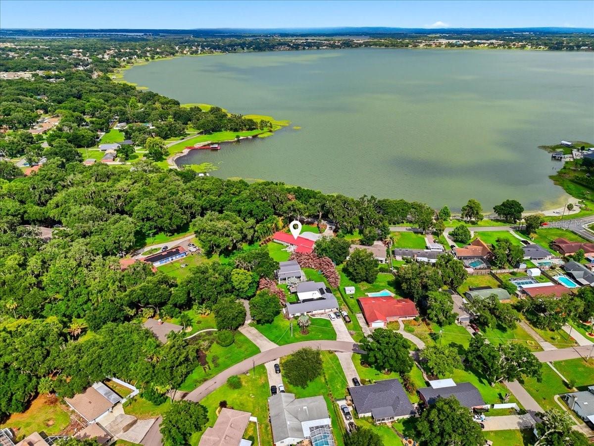 2072 Lake Ariana Blvd Property Photo 45