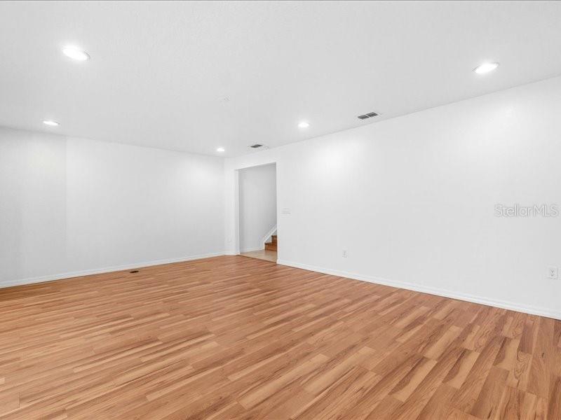 3740 Woodbury Hill Loop Property Photo 7