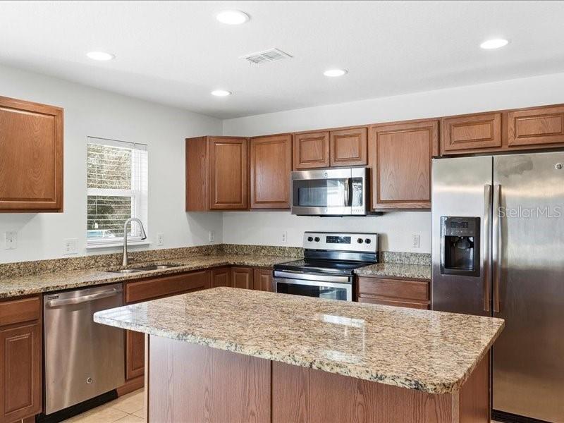 3740 Woodbury Hill Loop Property Photo 9
