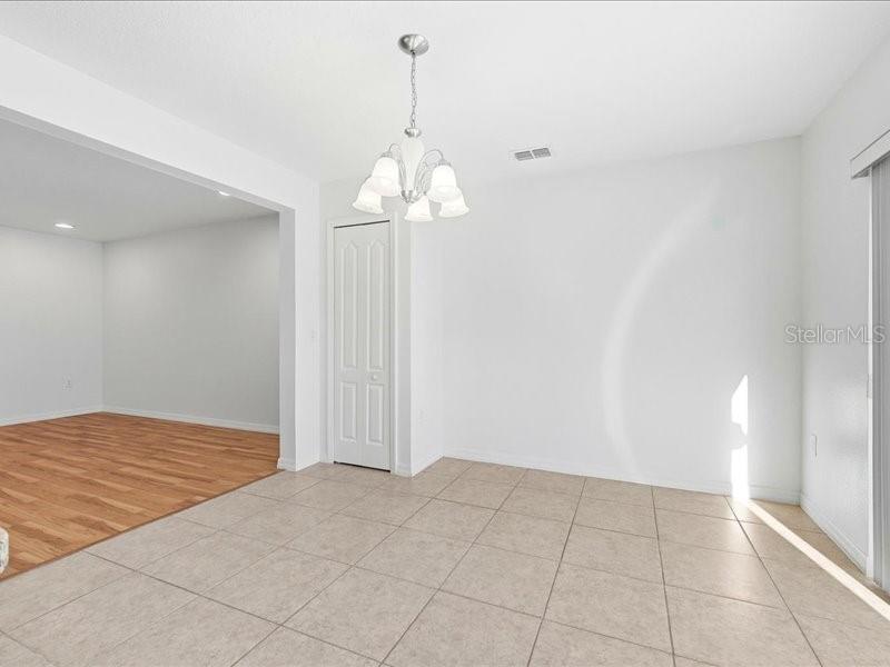 3740 Woodbury Hill Loop Property Photo 13