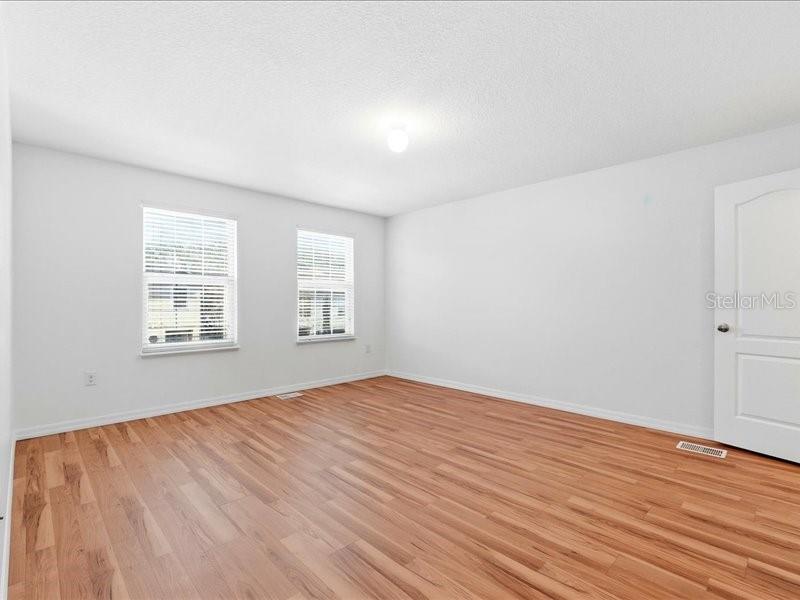 3740 Woodbury Hill Loop Property Photo 18