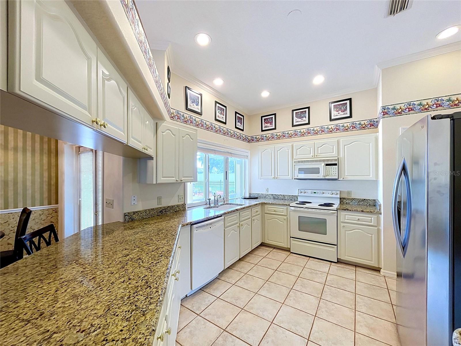 1826 Westminster Ct Property Photo 9