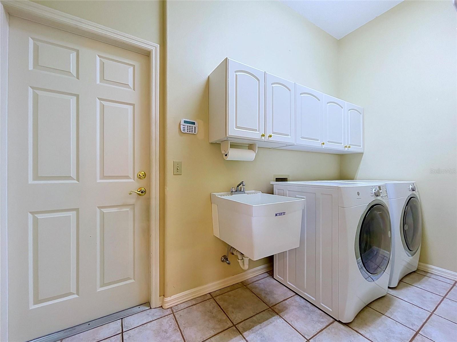 1826 Westminster Ct Property Photo 22