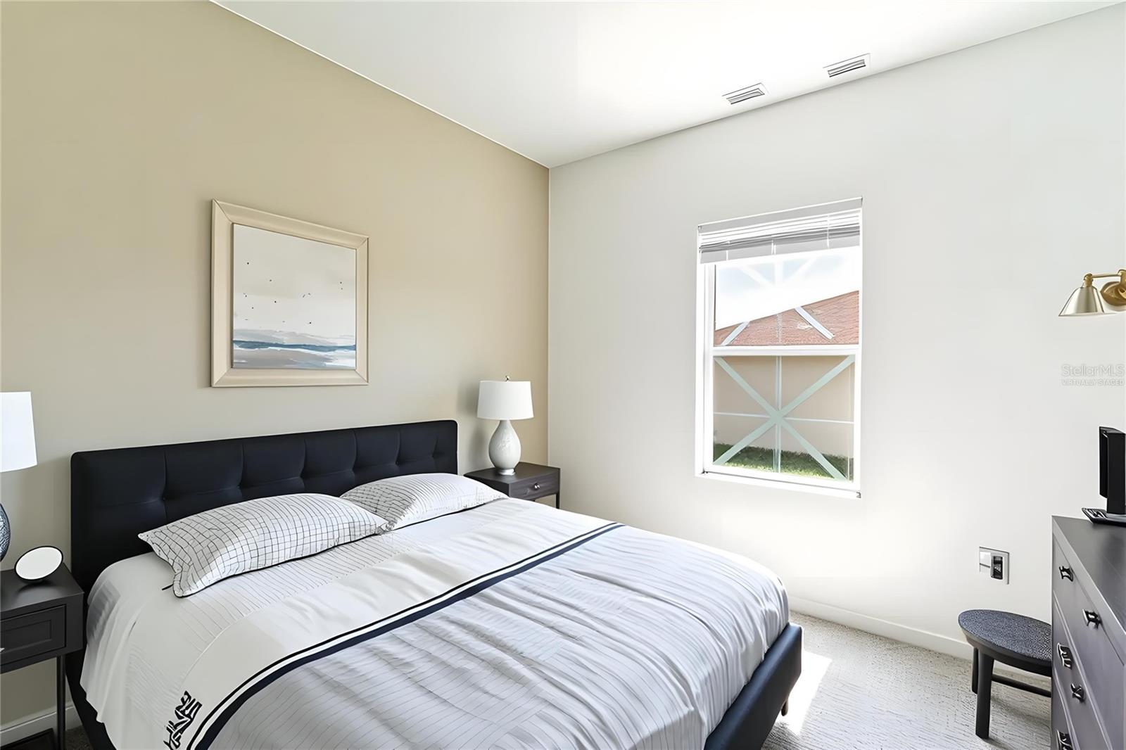 436 Hennepin Loop Property Photo 11