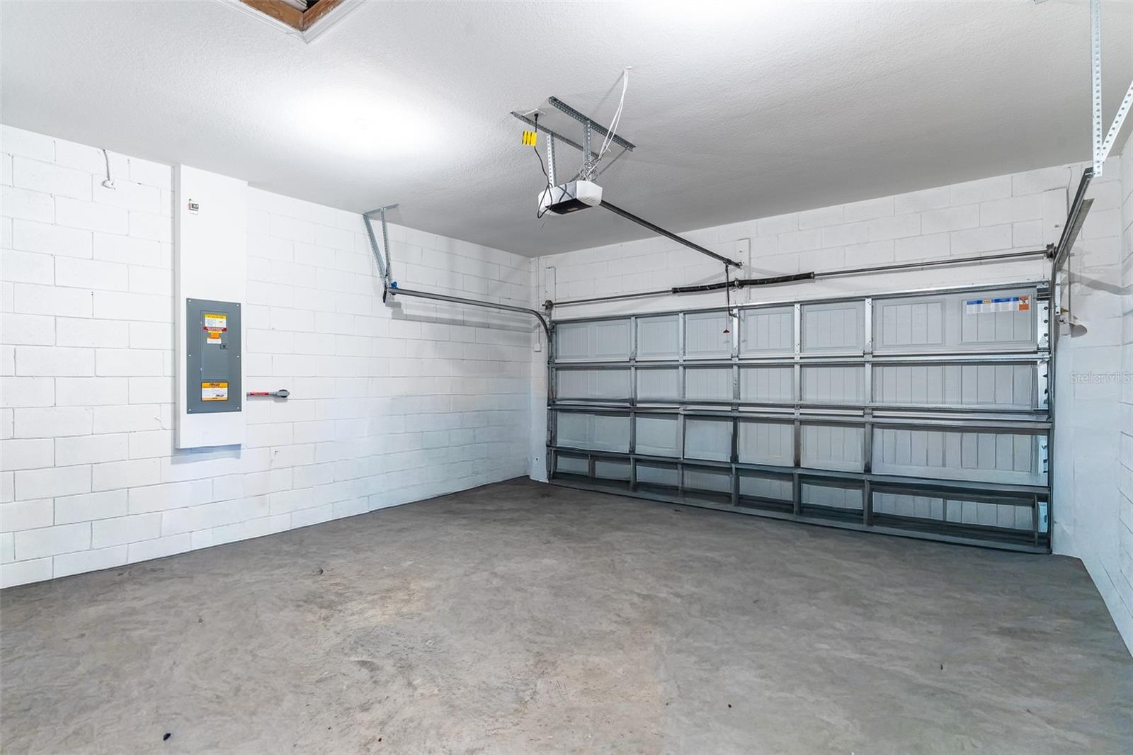 436 Hennepin Loop Property Photo 14