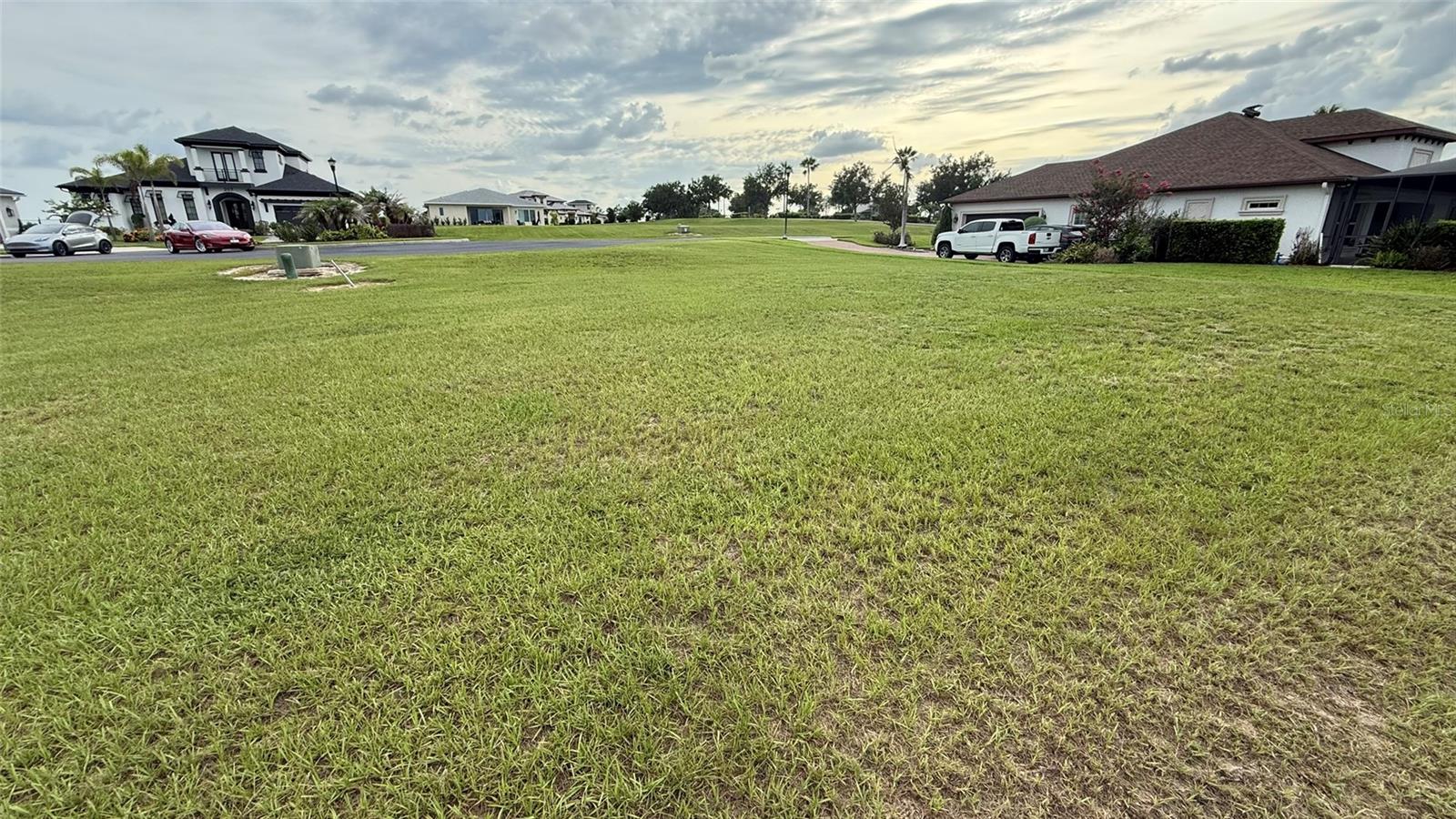 210 Spring Azure Dr Property Photo 4